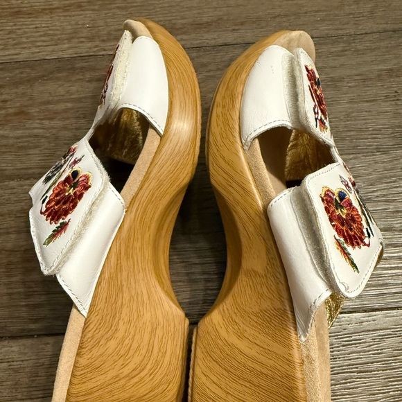 Alegria white floral heels - Picture 10 of 10